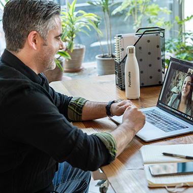 How to Manage Remote Sales Teams in a Post-COVID World