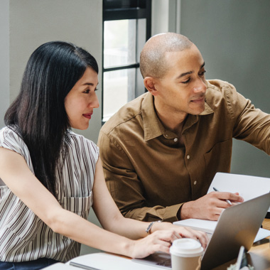 What is sales coaching and what are the 5 objectives of sales coaching?
