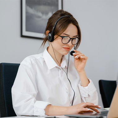 Helping Sales Reps Rely Less on AI & Build Interpersonal Skills